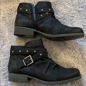 Black Bootie 1 inch heel.